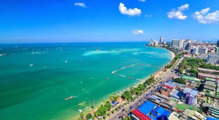 Oyo 75327 Diyana Residence Pattaya Zewnętrze zdjęcie